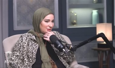 أسما شريف منير تظهر بالحجاب لأول مرة في مهرجان الجونة وتكشف تفاصيل مشروعها الجديد "عالم تاني"