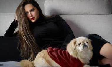 ريم مصطفى بإطلاله ساحرة بالأسود في أحدث جلسة تصوير