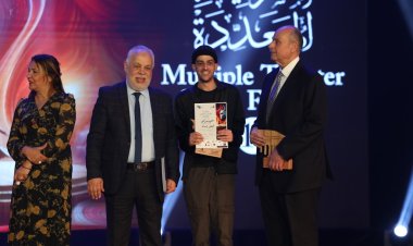 الجريمة والعقاب.. ويوميات ممثل مهزوم» يحصدان جوائز الدورة الأولى من مهرجان الفضاءات المسرحية