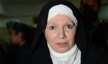 مشيرة إسماعيل: لم أعتزل الفن بعد ارتدائي الحجاب.. كل دي شائعات