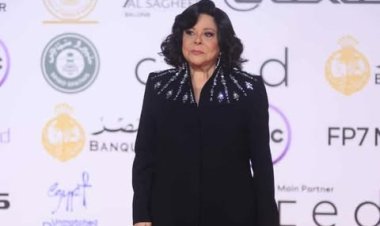 مي عمر تدافع عن إسعاد يونس بعد انتقادات إطلالتها في مهرجان القاهرة السينمائي