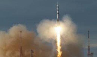 انطلاق ناجح.. صاروخ روسي يحمل 3 رواد إلى محطة الفضاء الدولية