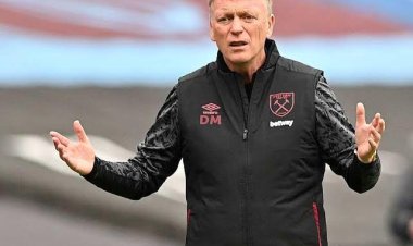 وست هام الإنجليزي يعلن رحيل مدربه بنهاية الموسم