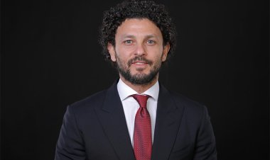 حسام غالي رئيسا لبعثة الأهلي في جنوب إفريقيا