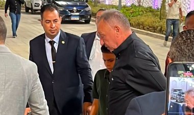 الخطيب وكبار نجوم الرياضة يشاركون في عزاء يوسف الدهشوري حرب | صور