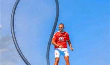 مصرع لاعب «فلاي بورد» شهير أثناء عرض استعراضي داخل فندق بـ الغردقة