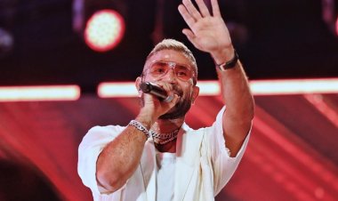 «فخر العرب المصري».. أحمد سعد يدعم محمد صلاح بأغنية جديدة