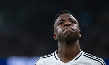 بسبب العنصرية.. فينيسيوس يهاجم إسبانيا وكارفاخال يرد