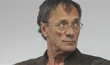 رحيل المخرج الفلسطيني محمد بكري بعد مسيرة فنية حافلة بالعطاء