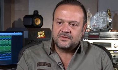 عادل حقي: غادرت خطوبة ابنة شقيقي بسبب مغني مهرجانات.. وأسامة الرحباني اندهش من "تريند" الغناء في مصر