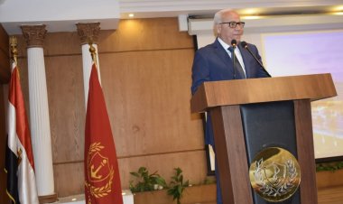 محافظ بورسعيد يستعرض إجراءات تلقي طلبات التصالح على مخالفات البناء