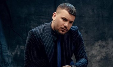 مسلم يتراجع عن قرار سفره للخارج: كل اللي كان مستني وقعتي متفرحش.. جيلك قريب