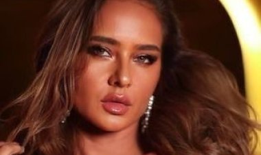 ردًا على شائعة ارتباطها بحارس الأهلي.. نيللي كريم لـ«العاصمة»: ماعرفوش ومش باعيش قصة حب