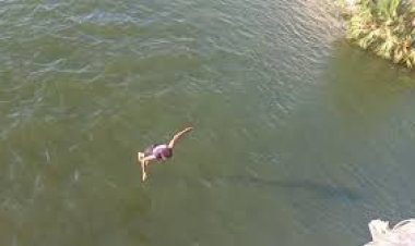 انفصال والديه السبب.. البحث عن جثمان شاب انتحر من أعلى كوبري قصر النيل 