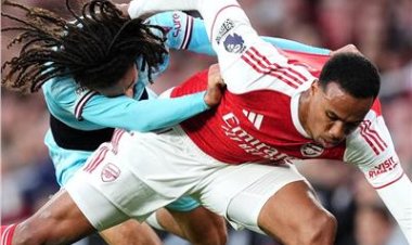 أرسنال يفوز على بيرنلي ويقترب من حسم لقب الدوري الإنجليزي
