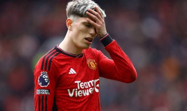 لإعادة هيلكة الفريق.. مانشستر يونايتد يستعد لبيع كل لاعبيه