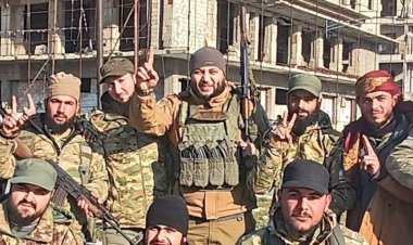 غضبان عليك ليوم الدين.. والد الإرهابي أحمد المنصور يتبرأ منه.. فيديو