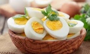 8 فوائد لتناول البيض في الصباح الباكر