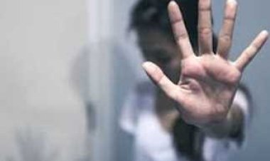 بعد قليل.. محاكمة المتهم بالتحرش والسرقة في قصر النيل