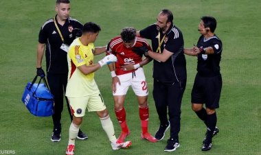 إمام عاشور يعود للقاهرة قبل مباراة الأهلي وبورتو