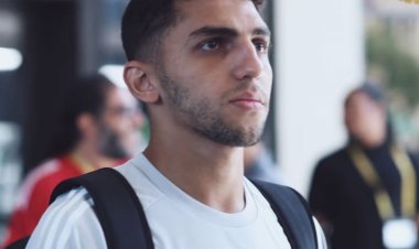 كوكا يشارك في تدريبات الأهلي استعدادا لمباراة بورتو