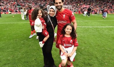 مدحت العدل يفخر بمحمد صلاح:  جعل ليڤربول تنحني احتراما للسيدات المحجبات