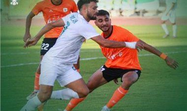 المصري يتعثر أمام فاركو ويمنح الزمالك صدارة الدوري