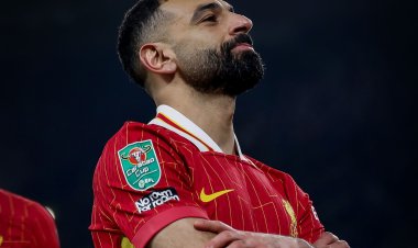 ليفربول يتخطى توتنهام برباعية ويواجه نيوكاسل في نهائي كأس الرابطة