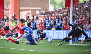 بعد إصابته أمام ليستر.. جراحة عاجلة لمهاجم نوتنجهام