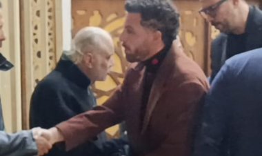 بعد أزمته الأخيرة مع زوجته اول ظهور لـ محمود حجازي بعزاء والدة نضال الشافعي