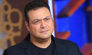 مراد مكرم يوضح الفرق بين احتفالات «الكريسماس» ورأس السنة الميلادية