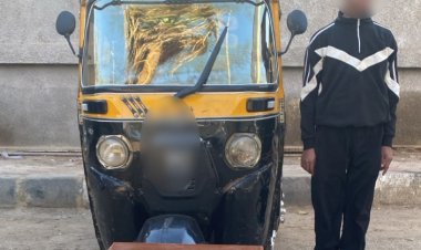 ضبط سائق توك توك لتعديه بعصا خشبية على قائد سيارة بأخميم بسوهاج