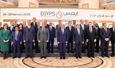 صورة تذكارية للرئيس السيسي قبل افتتاح مؤتمر ومعرض إيجبس 2024