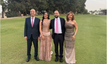 تفرّقا كزوجين والتقيا كوالدين.. عمرو أديب ولميس الحديدي يظهران معًا من جديد في خطوبة ابنهما نور