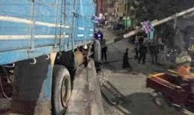 القبض على سائق سيارة نقل اصطدم بسور فيلا بمنطقة التجمع الأول