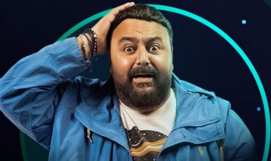 شيكو في أحدث ظهور له: «أنا حلويت ولا إيه»
