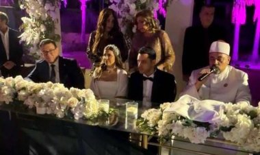 بحضور مدحت شلبي ونادية مصطفى.. سحر نوح تحتفل بعقد قران نجلها