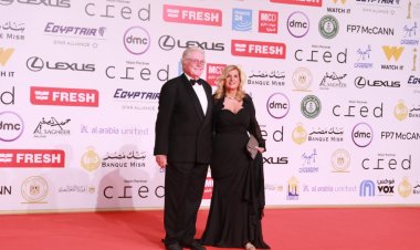 بحضور حسين فهمي.. انطلاق ختام الدورة 46 من مهرجان القاهرة السينمائي