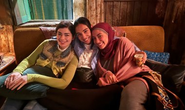 سلمى أبو ضيف تنشر صور من كواليس تصوير مسلسلها أعلى نسبة مشاهدة