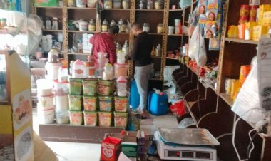 محافظ كفر الشيخ: تحرير 10 محاضر تموينية لأصحاب المحال التجارية والمخابز المخالفة