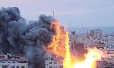 انفجارات عنيفة في غزة بعد قصف إسرائيلي مكثف