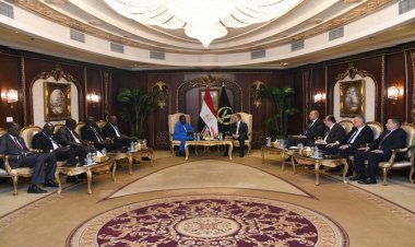 وزير الداخلية يستقبل نظيرته الجنوب سودانية لبحث أوجه التعاون