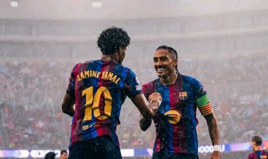 حمزة عبدالكريم لم يشارك.. برشلونة يبدأ مشواره الأوروبي بخماسية أمام فينورد