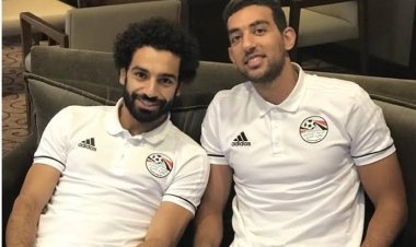 بعد أزمته مع مدربه.. "كوكا" يدعم محمد صلاح