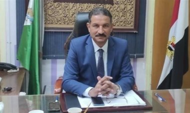 مدير مديرية تعليم الجيزة يكشف عن مصير حذف أجزاء من المناهج.. خاص