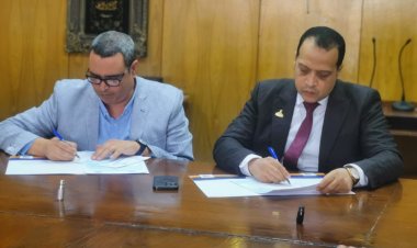 غرفة أسوان وسوهاج التجارية يوقعان برتوكول تعاون مشترك.. تفاصيل