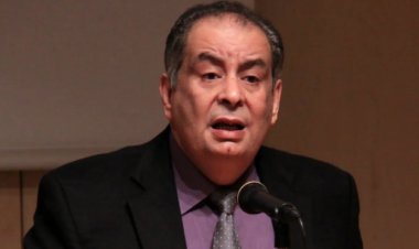 «بعتوله روايته الجديدة في كراتين».. يوسف زيدان يُثير الجدل تزامنا مع افتتاح معرض الكتاب