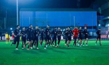 الأهلي يواصل تدريباته استعدادا لمباراة الهلال في دوري الأبطال