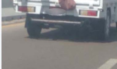 فيديو يرصد سيارة ربع نقل محملة أطفال.. وتحرك عاجل من الشرطة بالإسكندرية 