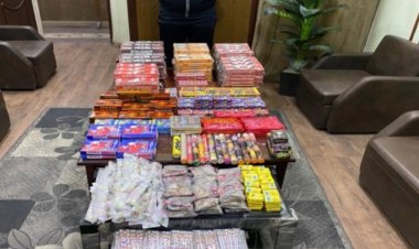 ضبط عاطل بحوزة 114 ألف قطعة ألعاب نارية فى الاسكندرية 